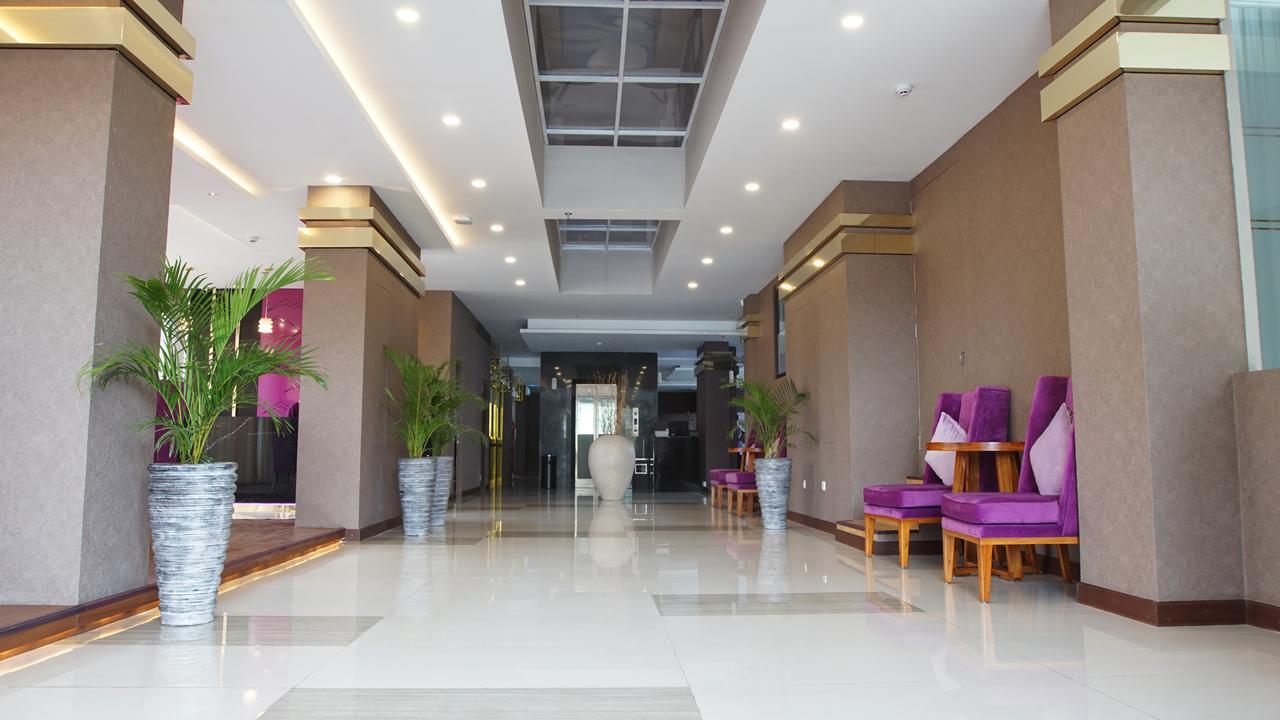 Horison Inn Alaska Semarang Extérieur photo